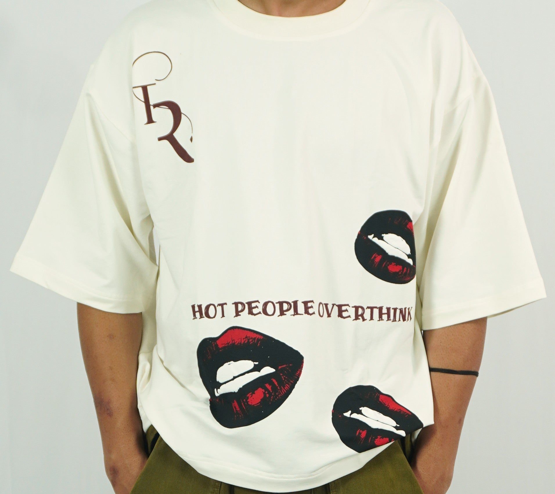 Tamrat Off-White Boxy Fit T-Shirt Front Graphic and Lip Print Close-Up